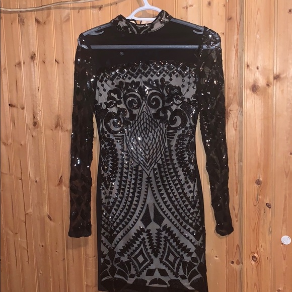 Mini dress - Picture 2 of 3